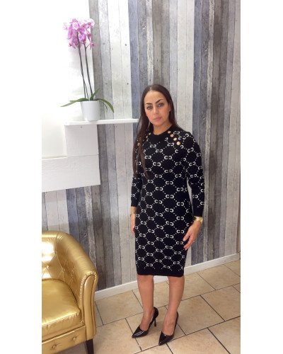 Robe en maille à motifs et boutons dorée