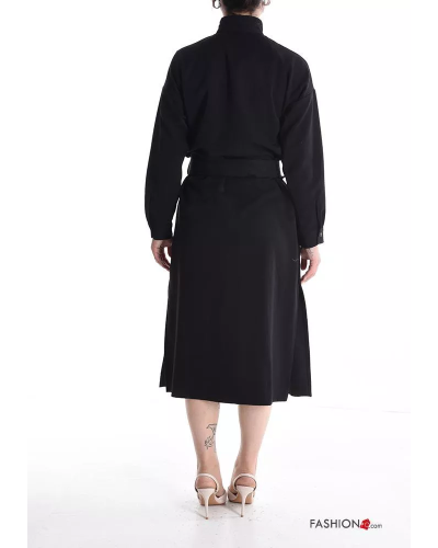 Robe manches longues à boutons avec ceinture en tissu