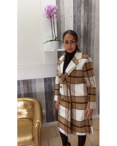 Manteau à carreaux élégant