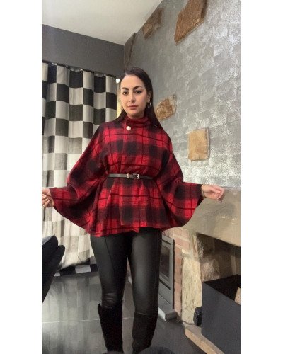 Trendy Checkered Cape – One Size – Black/Red & Black/White | Ilhamoon