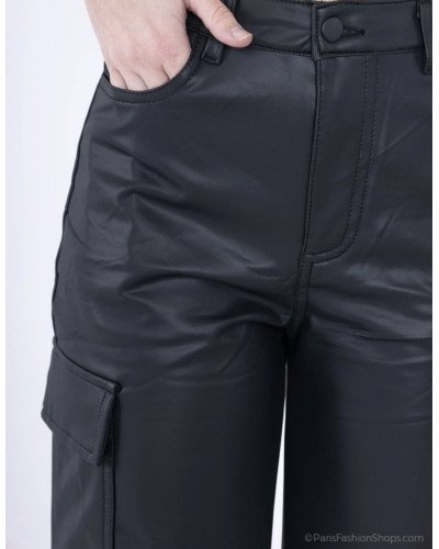 Pantalon cargo similicuir