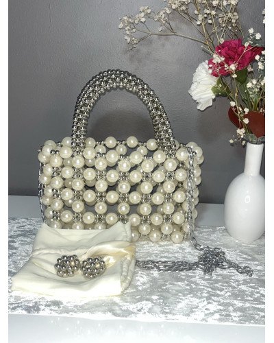 Sac à main en perles ivoire et argenté