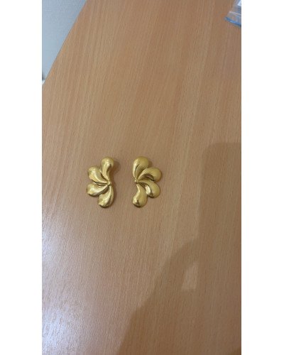 Boucles d'oreille demi fleur